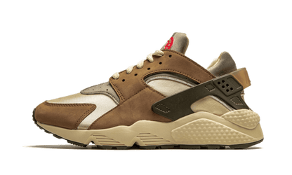 stussy-air-huarache-desert-oak-socksforsport