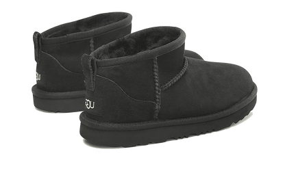 classic-ultra-mini-boot-black-enfant-socksforsport