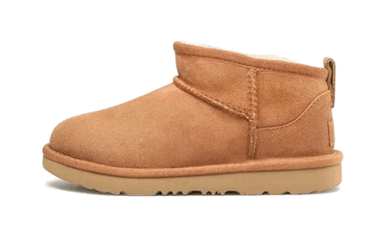 classic-ultra-mini-boot-chestnut-enfant-socksforsport