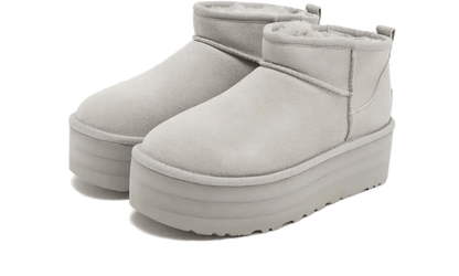classic-ultra-mini-platform-boot-seal-socksforsport