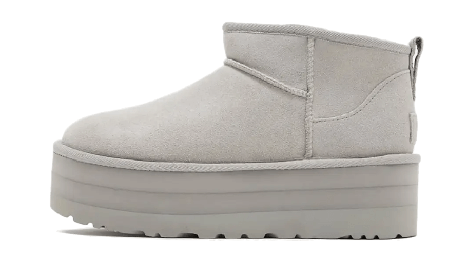 classic-ultra-mini-platform-boot-seal-socksforsport