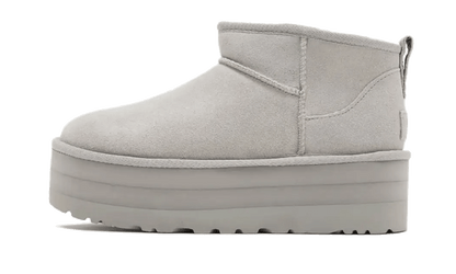 classic-ultra-mini-platform-boot-seal-socksforsport