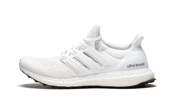 ultra-boost-10-core-white-socksforsport