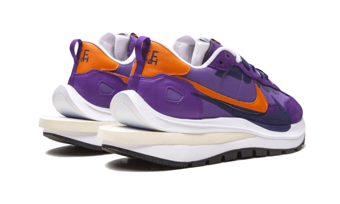 vaporwaffle-sacai-dark-iris-socksforsport