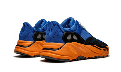 yeezy-700-bright-blue-socksforsport