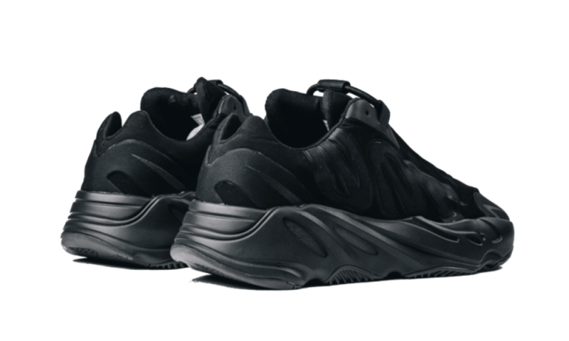 yeezy-700-mnvn-triple-black-socksforsport