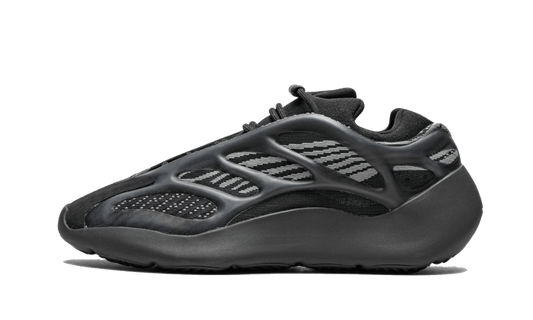 yeezy-700-v3-dark-glow-socksforsport