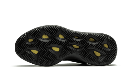 yeezy-700-v3-dark-glow-socksforsport