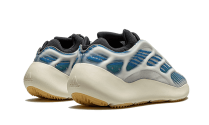 yeezy-700-v3-kyanite-socksforsport