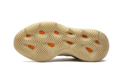 yeezy-700-v3-safflower-socksforsport