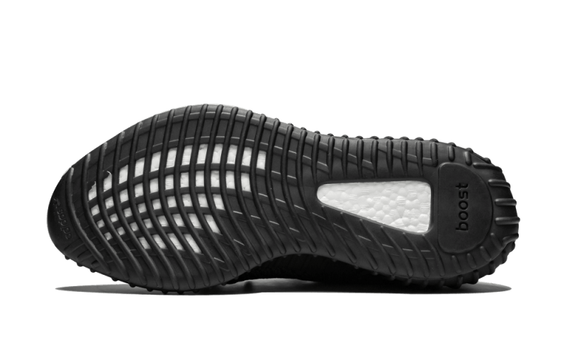 yeezy-boost-350-v2-black-non-reflective-socksforsport