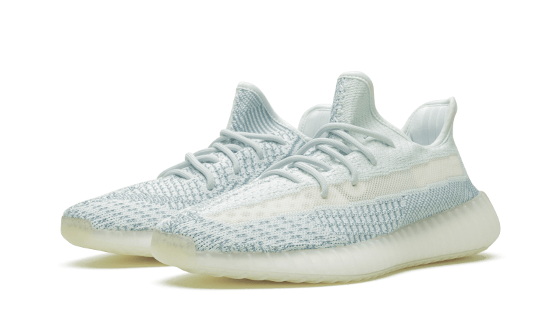 yeezy-boost-350-v2-cloud-white-reflective-socksforsport