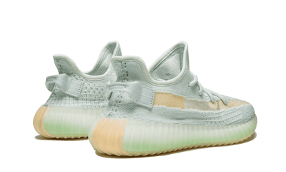 yeezy-boost-350-v2-hyperspace-socksforsport