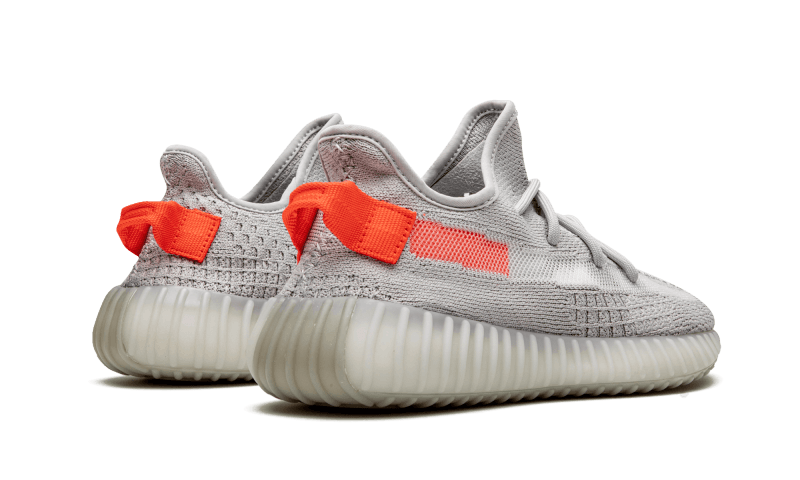 yeezy-boost-350-v2-tail-light-socksforsport