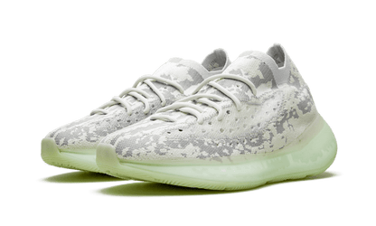 yeezy-boost-380-alien-socksforsport