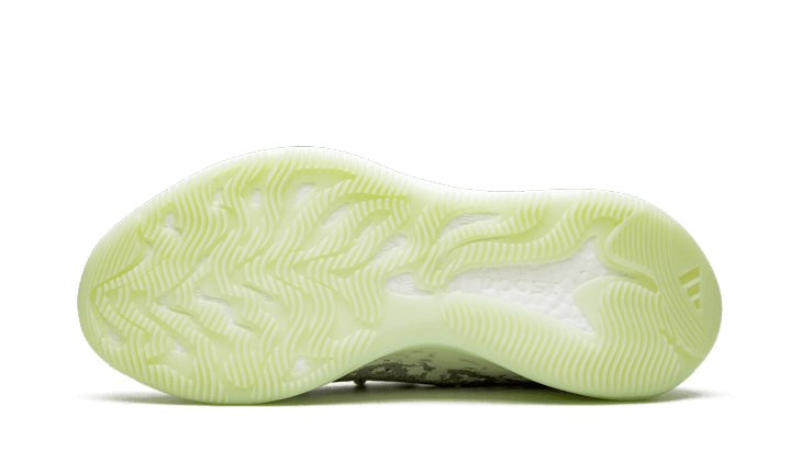 yeezy-boost-380-alien-socksforsport