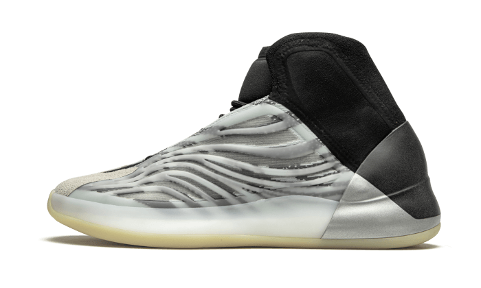 yeezy-qntm-bsktbl-socksforsport