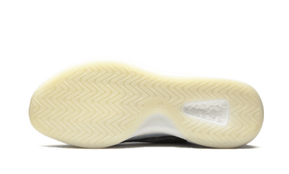 yeezy-qntm-frozen-blue-socksforsport