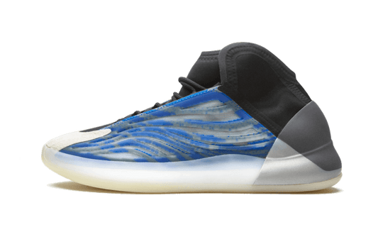 yeezy-qntm-frozen-blue-socksforsport
