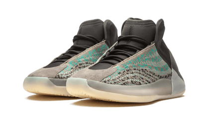 yeezy-qntm-teal-blue-socksforsport