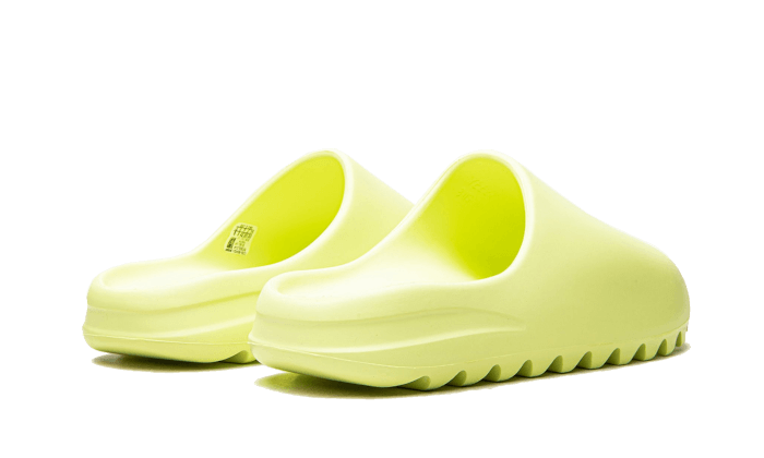 yeezy-slide-glow-green-restock-pair-2022-socksforsport