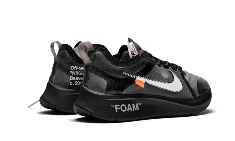 zoom-fly-off-white-black-silver-socksforsport