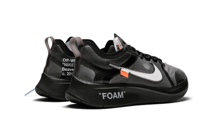 zoom-fly-off-white-black-silver-socksforsport