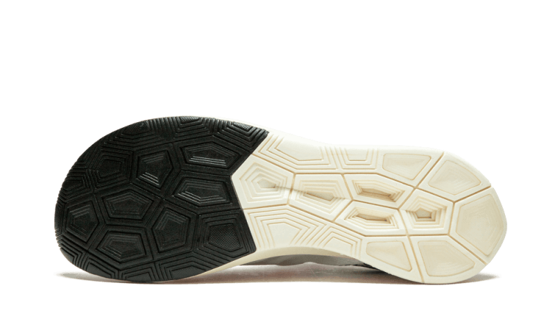 zoom-fly-off-white-the-ten-socksforsport